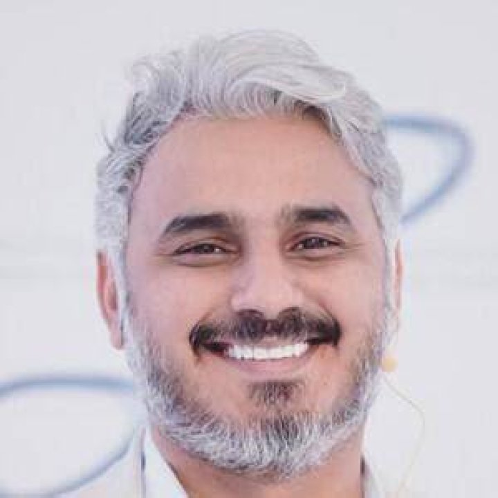 Bader Saleh Net Worth