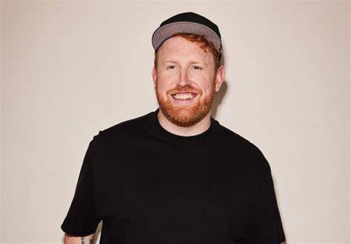 Gavin James