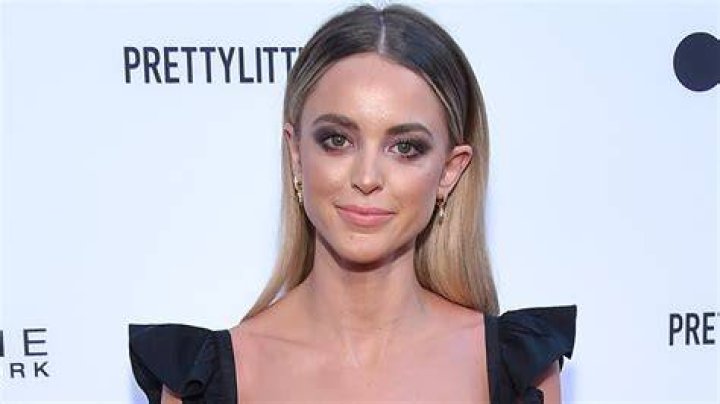 Kaitlynn Carter Net Worth
