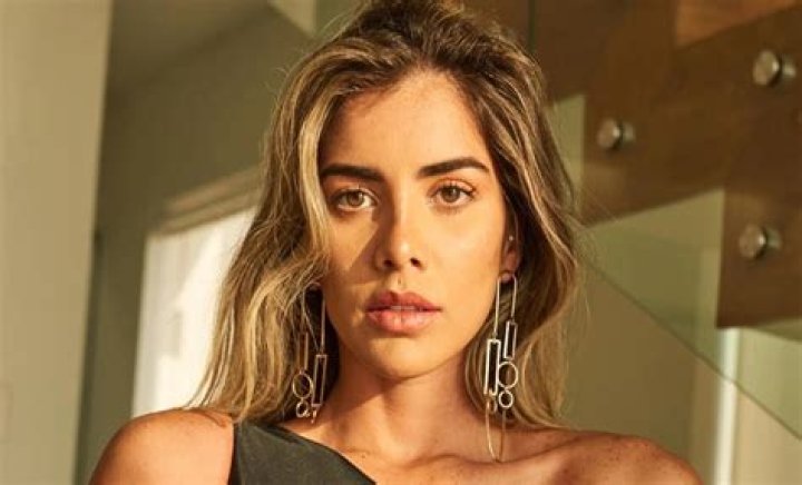 Korina Rivadeneira Korina Rivadeneira